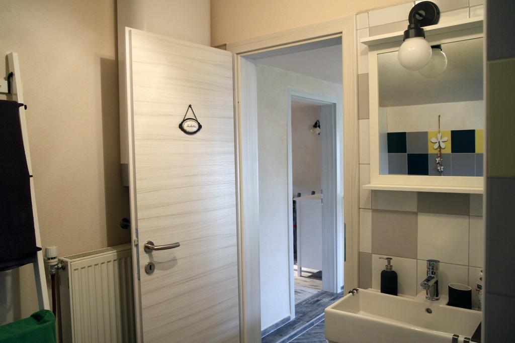 Apartma Obrh Šmarješke Toplice Esterno foto