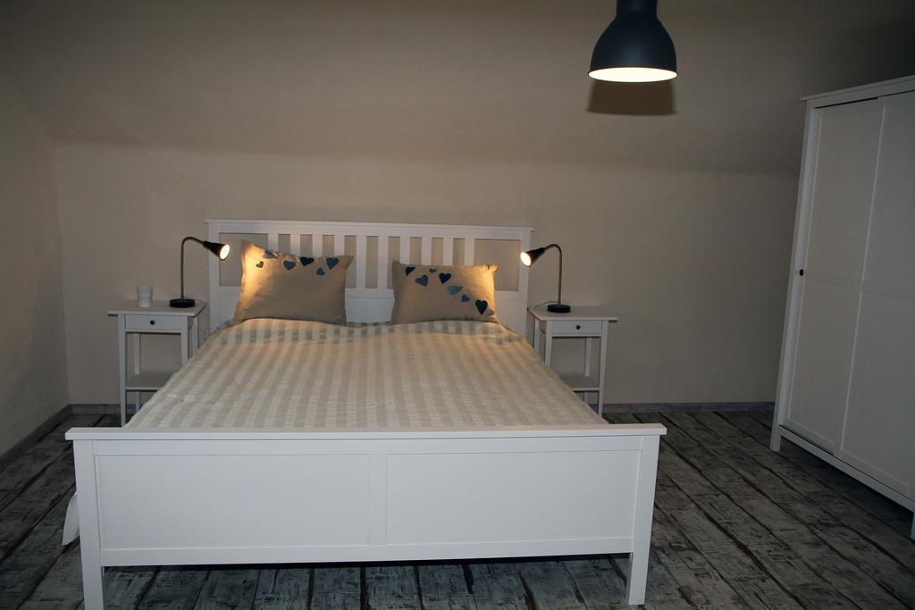 Apartma Obrh Šmarješke Toplice Esterno foto