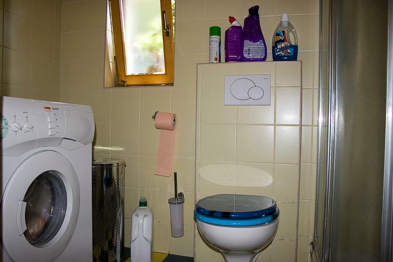 Apartma Obrh Šmarješke Toplice Esterno foto